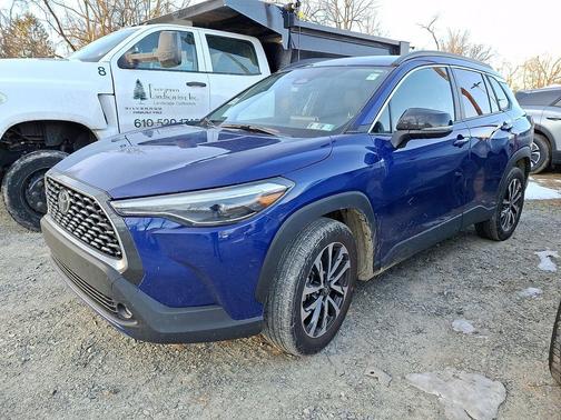 2025 Toyota Corolla Cross XLE