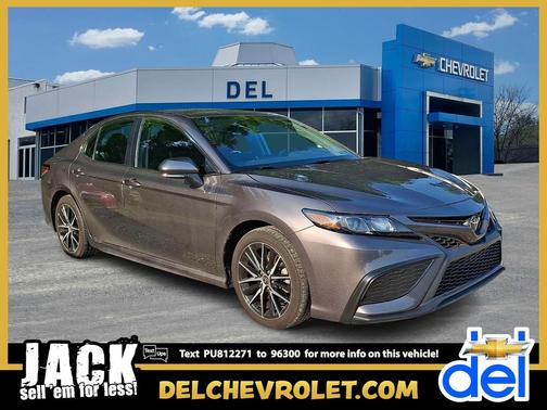 Predawn Gray Mica 2023 Toyota Camry SE