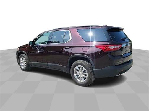 Black Cherry Metallic 2021 Chevrolet Traverse LT Leather
