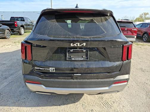 Ebony Black 2024 Kia Sorento S
