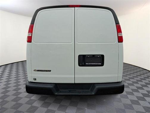 2020 Chevrolet Express 2500 RWD 2500 Regular Wheelbase WT