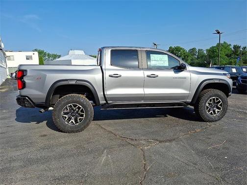 2025 Chevrolet Colorado ZR2