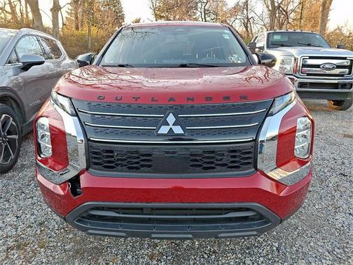 2022 Mitsubishi Outlander ES 2.5 2WD