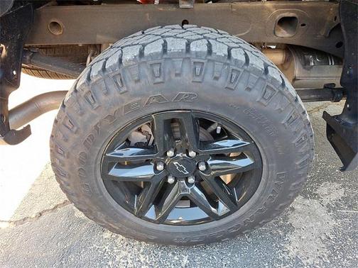 2022 Chevrolet Silverado 1500 Custom Trail Boss