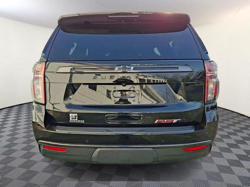 2021 Chevrolet Suburban RST