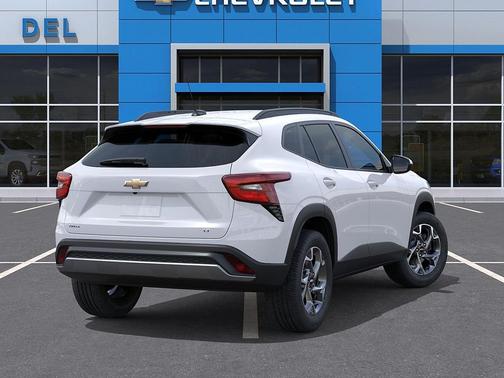 Summit White 2026 Chevrolet Trax LT