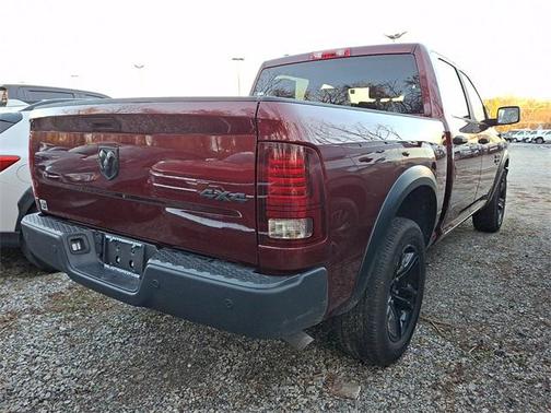 2024 RAM 1500 Classic Warlock Crew Cab 4x4 5'7' Box