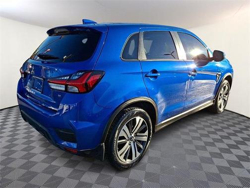 2022 Mitsubishi Outlander Sport SE