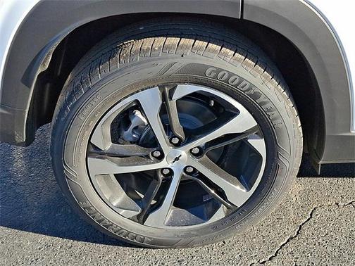 2026 Chevrolet Trax FWD 1RS