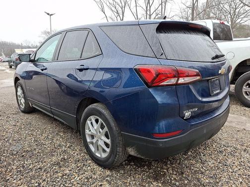 2023 Chevrolet Equinox LS