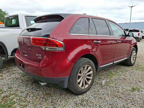 2013 Lincoln MKX Base