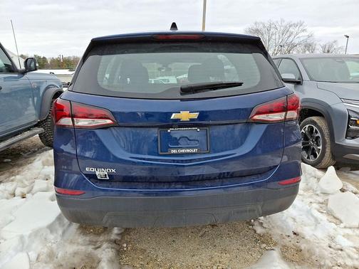 2023 Chevrolet Equinox LS