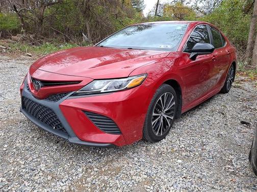 2019 Toyota Camry SE