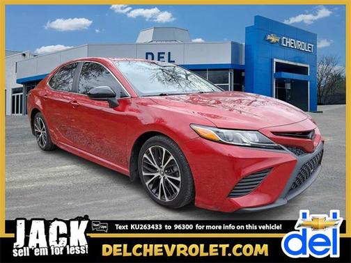 2019 Toyota Camry SE