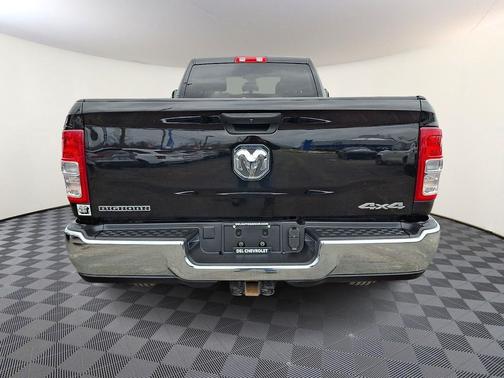 2024 RAM 2500 Big Horn Crew Cab 4x4 8' Box