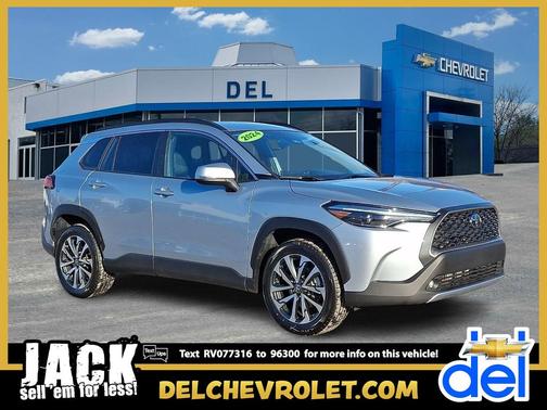 2024 Toyota Corolla Cross XLE