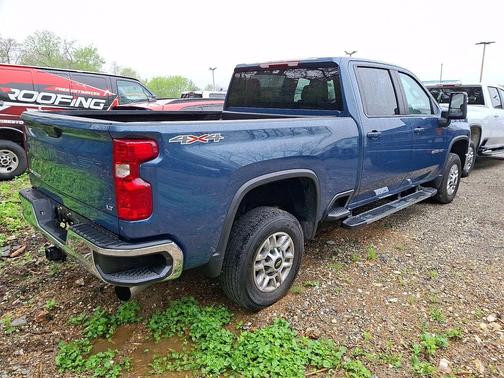 Lakeshore Blue Metallic 2025 Chevrolet Silverado 2500 LT