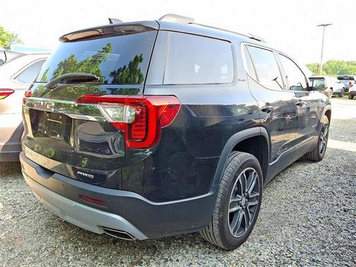 2023 GMC Acadia AWD SLT