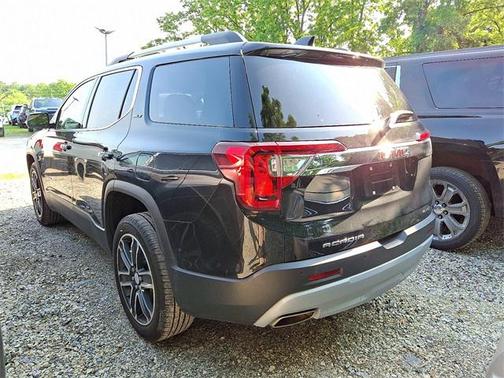 2023 GMC Acadia AWD SLT