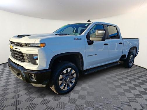 2025 Chevrolet Silverado 2500 Custom
