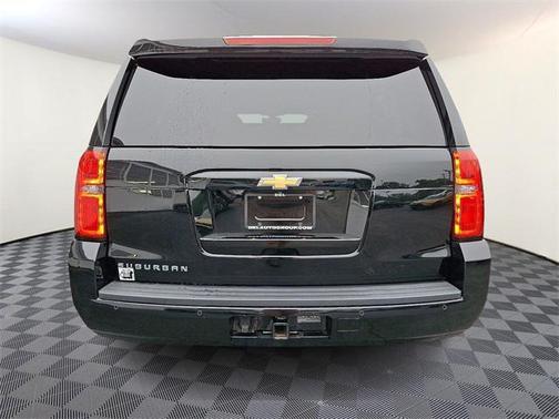 2018 Chevrolet Suburban LS