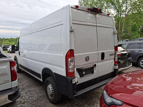 Bright White Clearcoat 2024 RAM ProMaster 2500 Tradesman