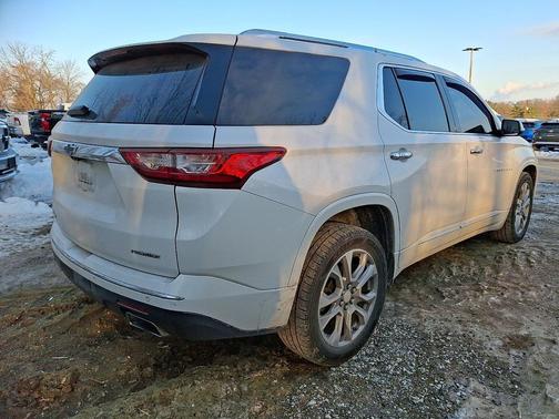 2021 Chevrolet Traverse Premier