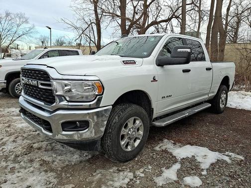 2024 RAM 2500 Big Horn Crew Cab 4x4 6'4' Box