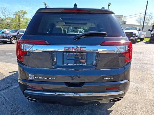 2021 GMC Acadia Denali