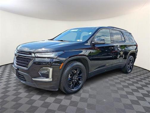 2022 Chevrolet Traverse LT Cloth