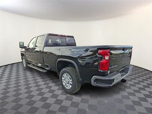 2026 Chevrolet Silverado 3500 LT