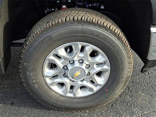 2026 Chevrolet Silverado 3500 LT