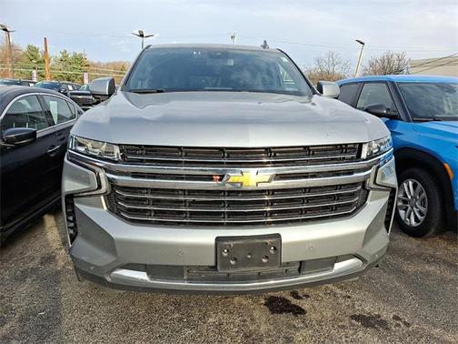 2024 Chevrolet Suburban LT