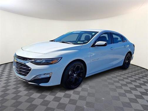 2022 Chevrolet Malibu FWD LT