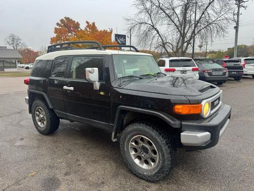 2012 Toyota FJ Cruiser Base