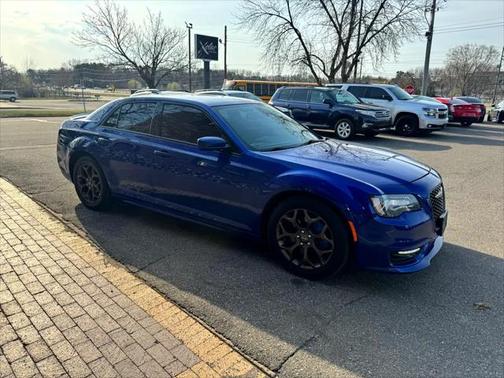 2018 Chrysler 300 S