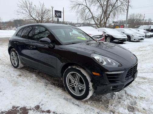 2016 Porsche Macan S