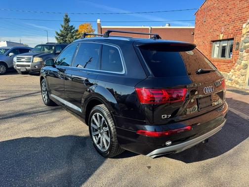 2017 Audi Q7 3.0T Premium