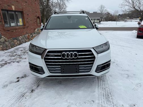 2018 Audi Q7 2.0T Premium Plus