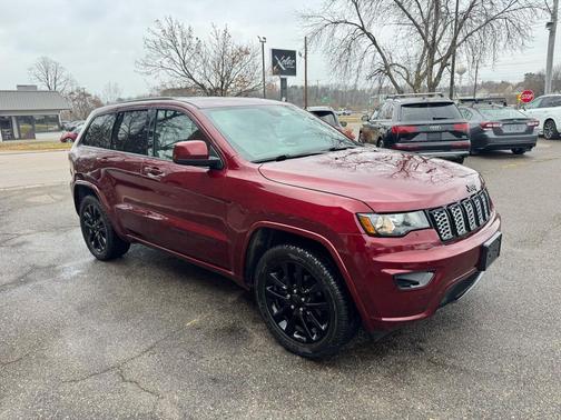 2020 Jeep Grand Cherokee Altitude