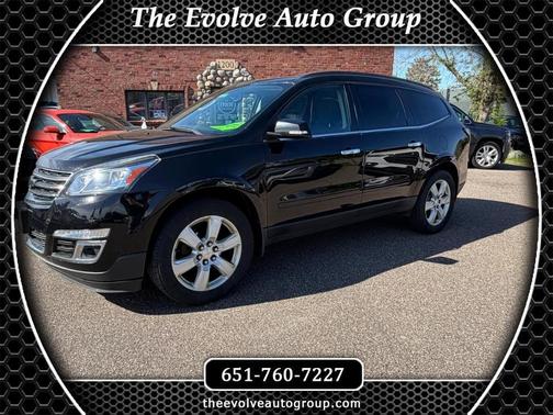 Gray 2017 Chevrolet Traverse 1LT
