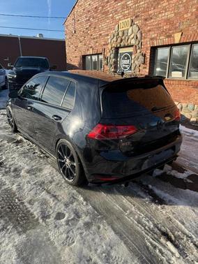 2017 Volkswagen Golf GTI Sport 4-Door