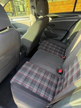 2017 Volkswagen Golf GTI Sport 4-Door