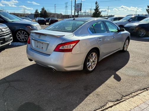 2011 Nissan Maxima SV