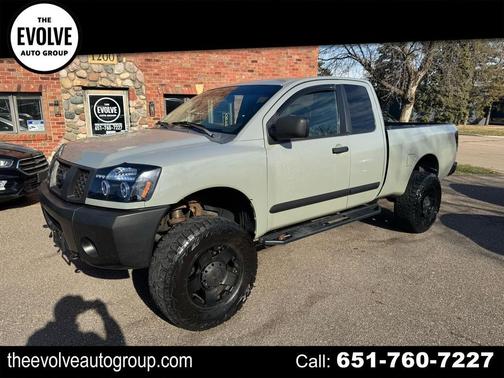 2005 Nissan Titan XE King Cab