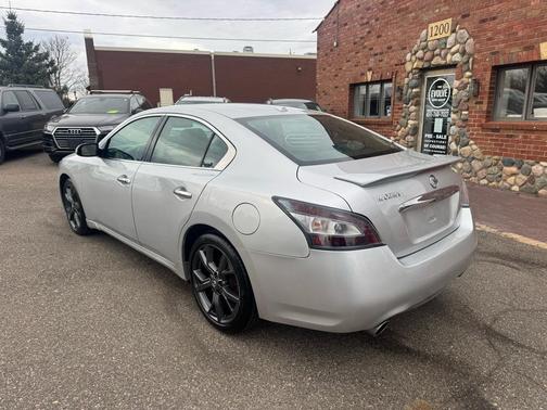 2014 Nissan Maxima SV