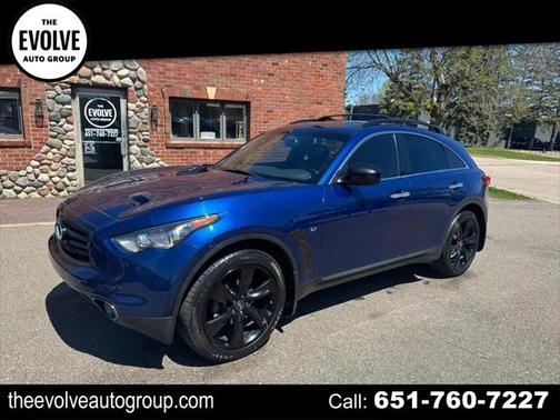 2016 INFINITI QX70 Base