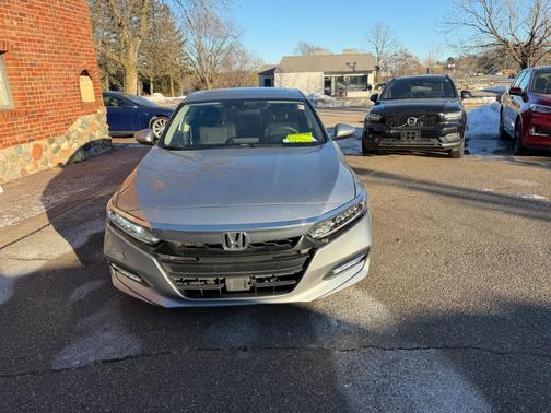 2019 Honda Accord Hybrid EX