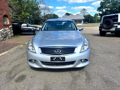 2013 INFINITI G37x Base