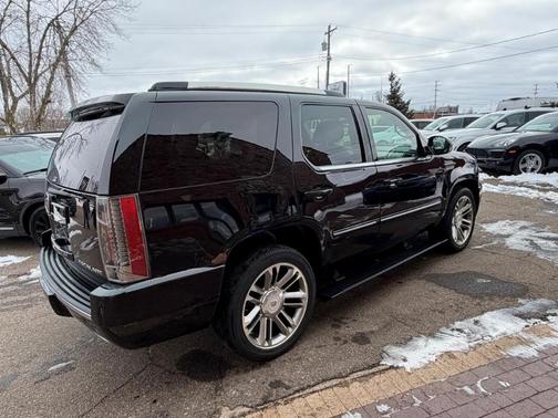 2014 Cadillac Escalade Premium